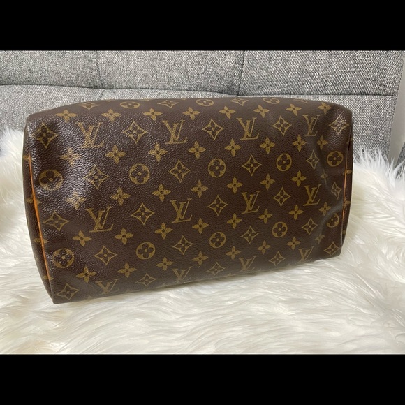 SOLD ON IG. LOUIS VUITTON SPEEDY 35 monogram - Picture 9 of 16
